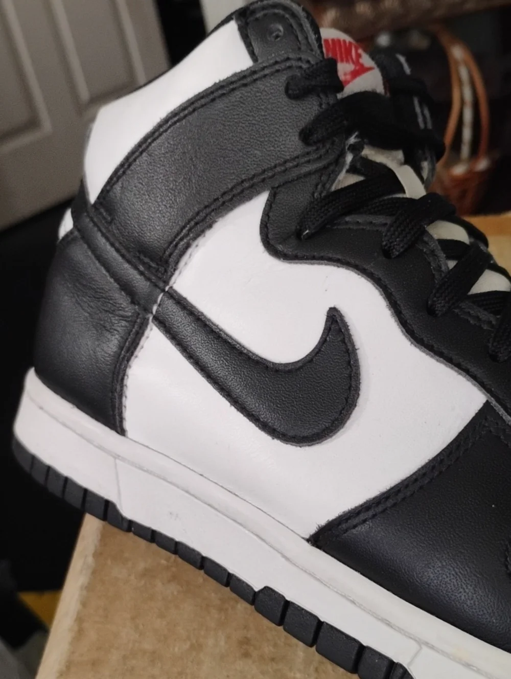 Nike Dunk High Panda